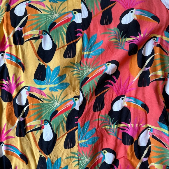 Discontinued FARM for Anthropologie Farm Rio Rainforest Wrap Blouse Toucans - Picture 6 of 12
